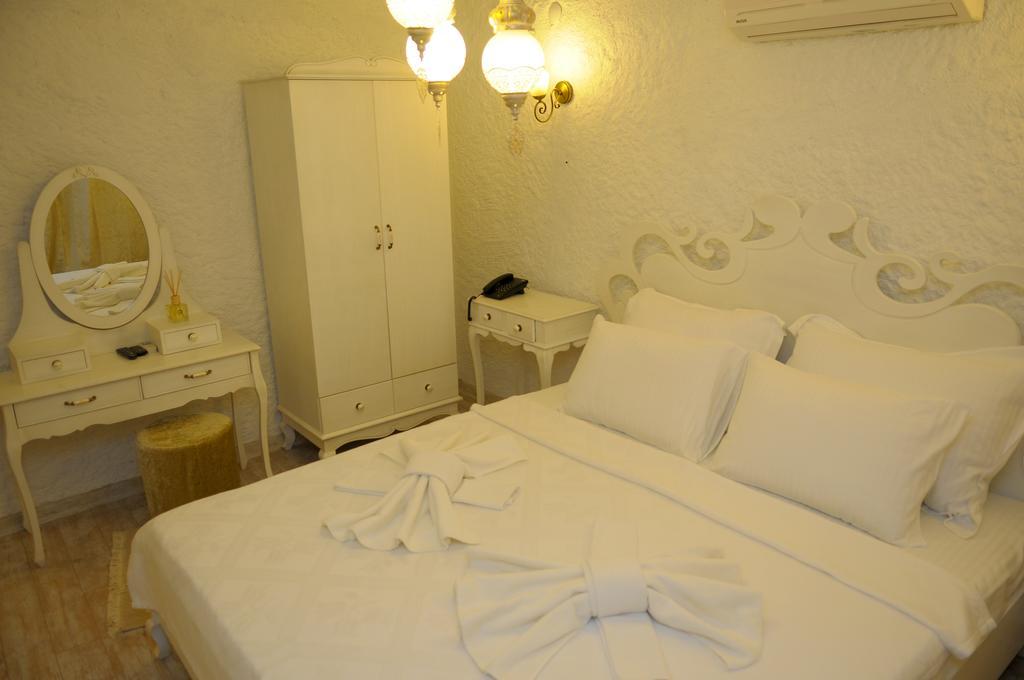 Alacati Alanur Otel Room photo